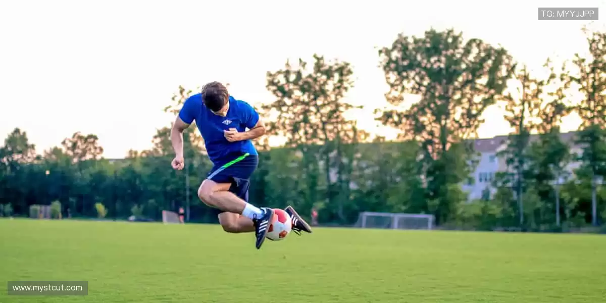 零时差直击赛场风云，错过再等一世纪！🚀